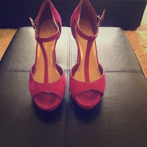 Jessica Simpson open toe heels